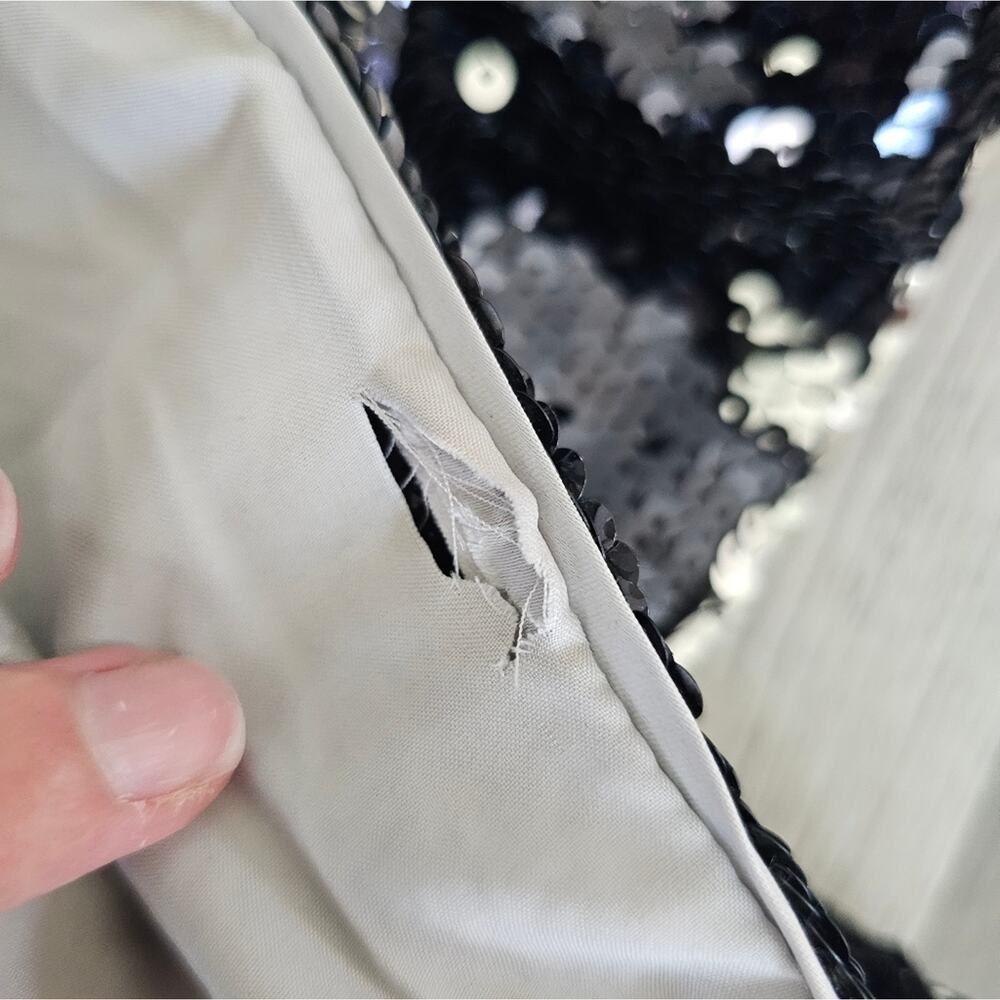 *FINAL PRICE DROP* h:ours black sequin skirt - Picture 6 of 11